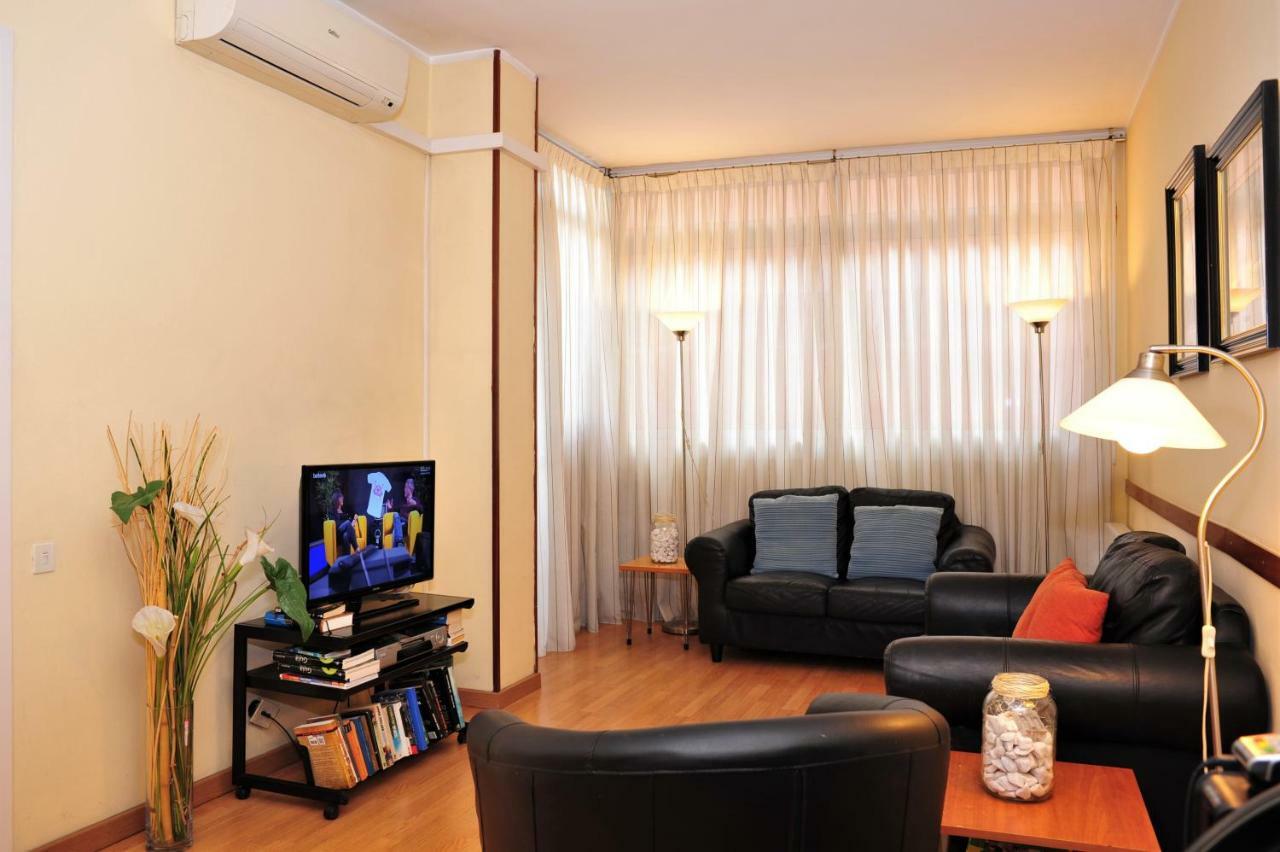 Hostal Bejar Барселона Экстерьер фото